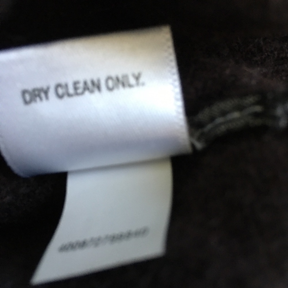 Classic  men’s Vneck sweater. - Picture 5 of 5